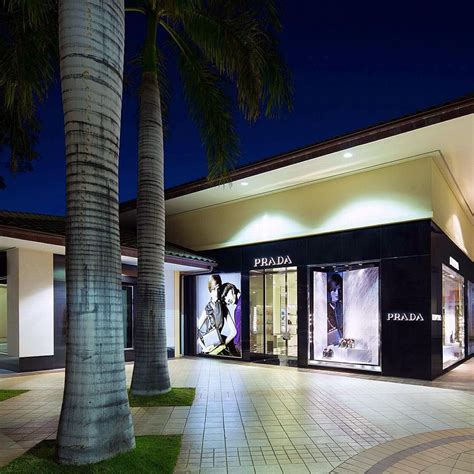 Prada Opens Fifth Store in Hawaii .